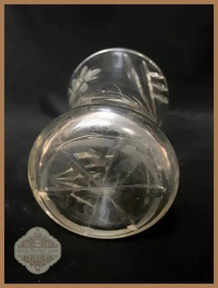 Стъклена ваза (271)