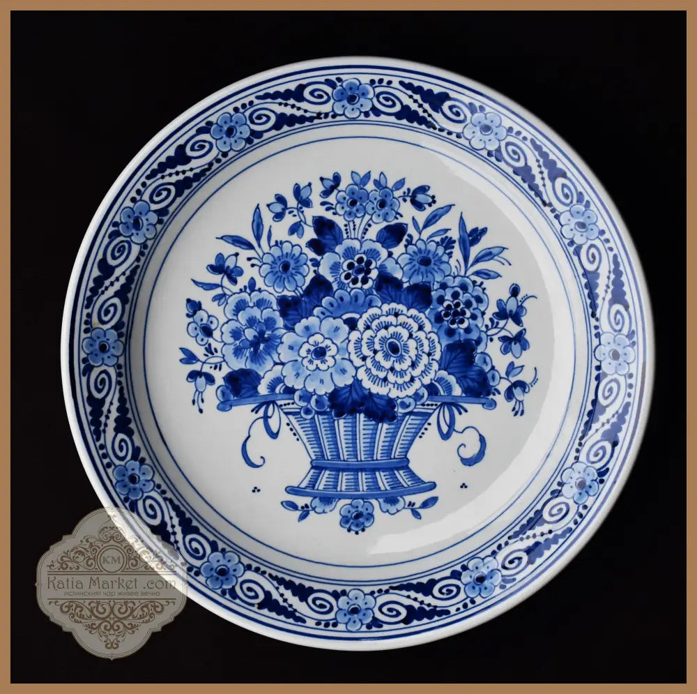 Стенна чиния Royal Delft - antique