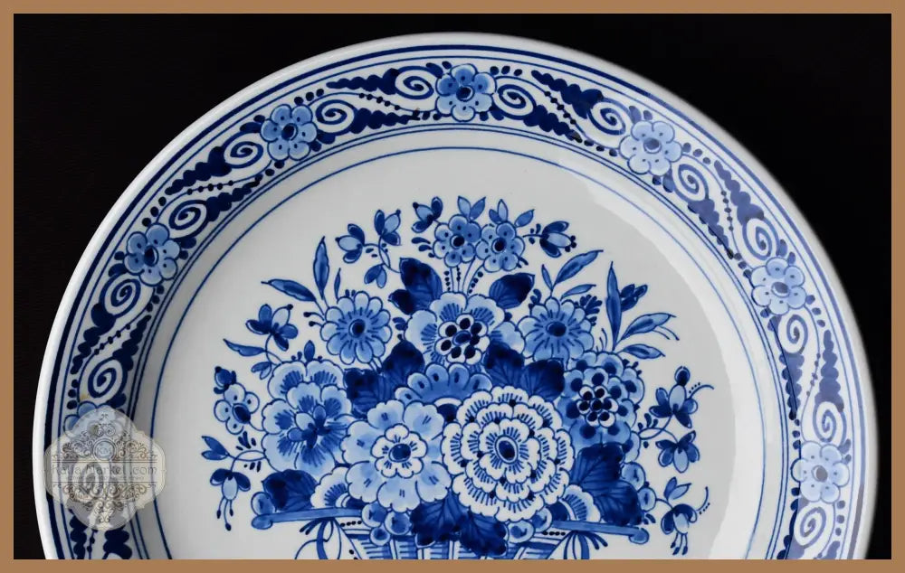 Стенна чиния Royal Delft - antique