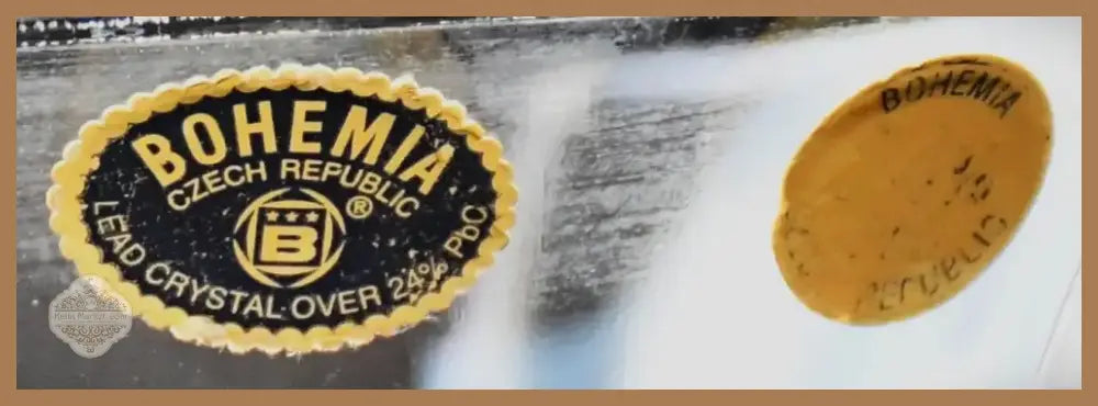 Стилна кристална ваза от ’Бохемия’ (98424)