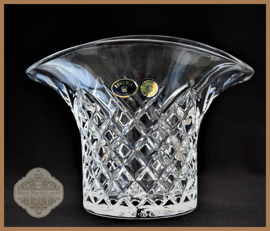 Стилна кристална ваза от ’Бохемия’ - antique