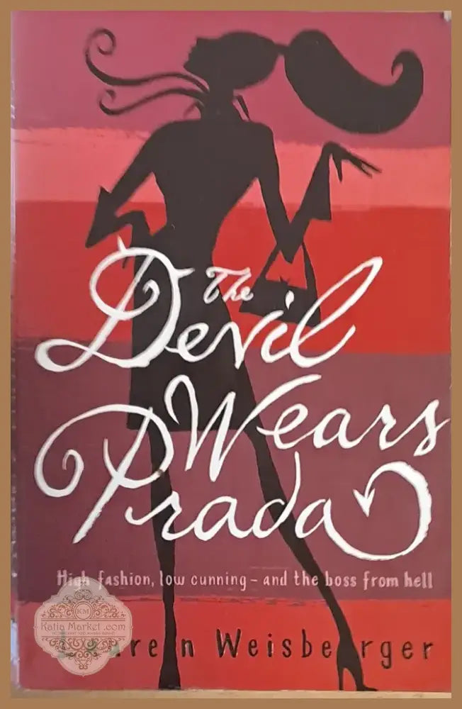 The Devil Wears Prada (1027) - Книга
