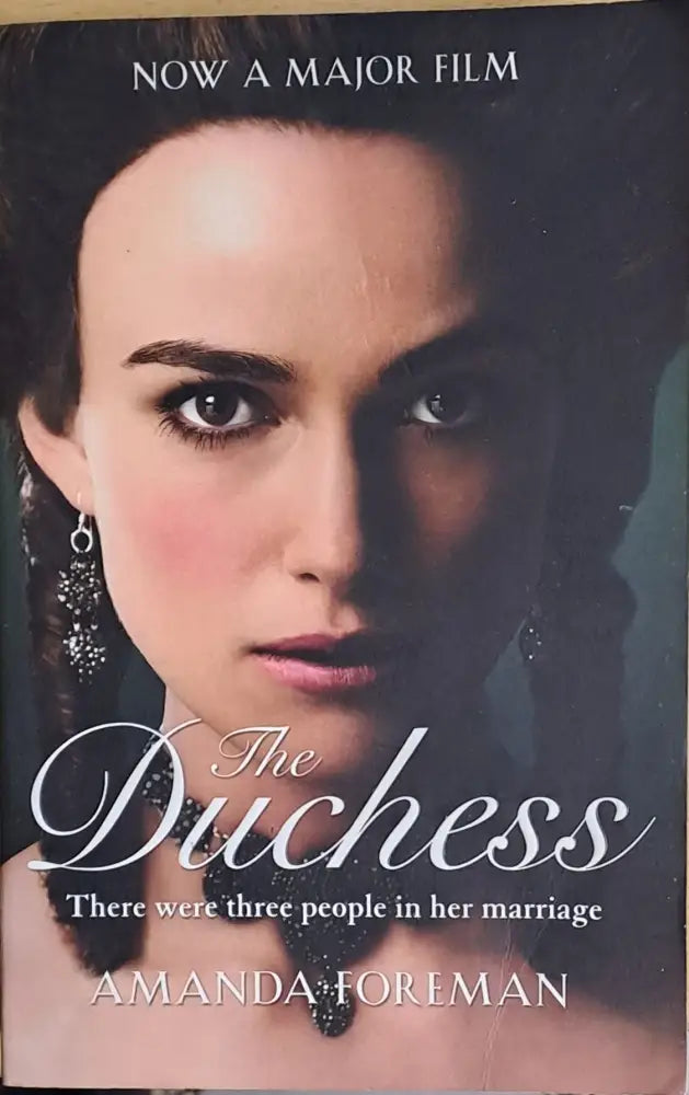 The Duchess (738) - Книга