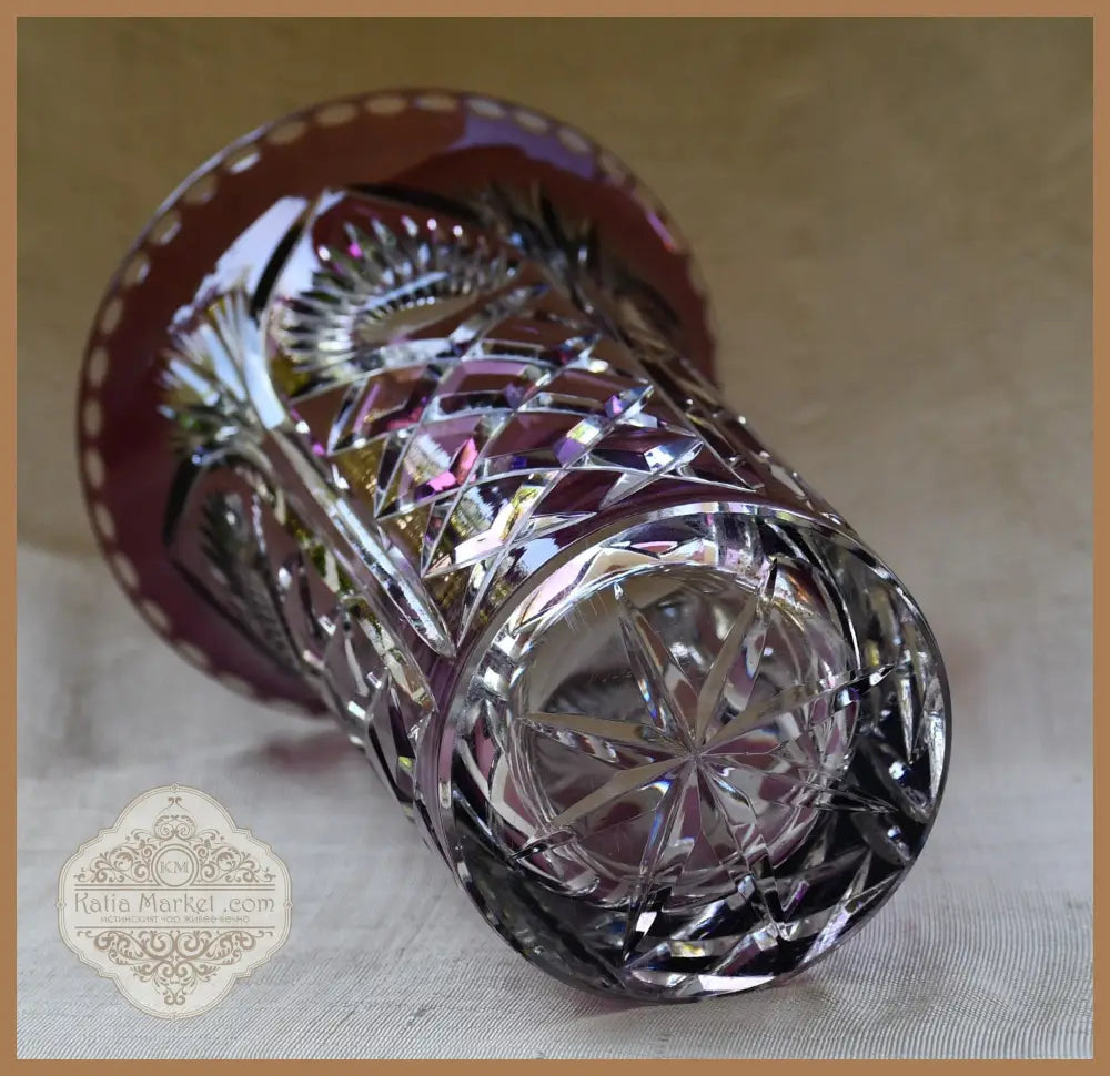 Ваза двуслоен кристал ръчно гравирана - antique