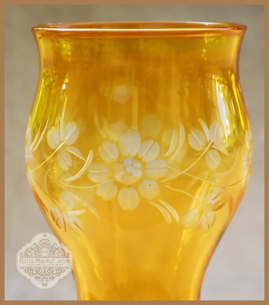 Ваза двуслоен кристал с ръчно гравиране - antique