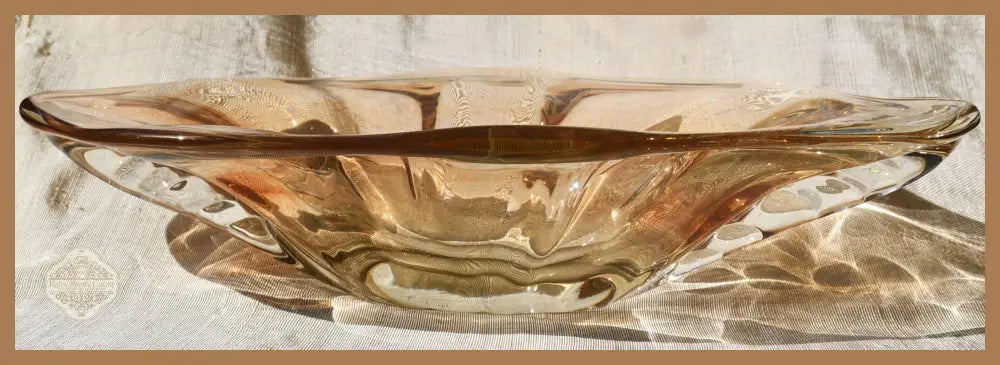 Vintage българско арт стъкло - centrepiece - antique