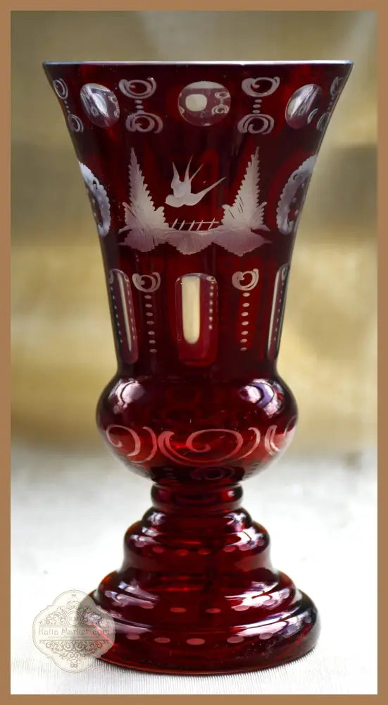 Vintage ваза Egermann - двуслоен кристал - antique
