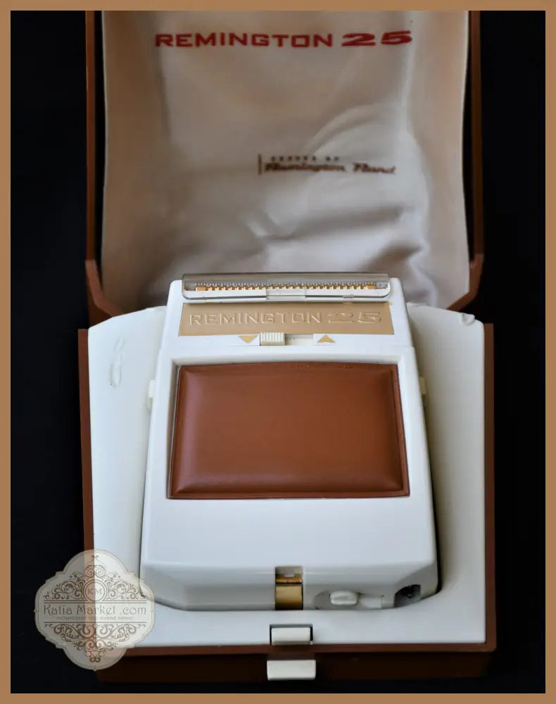 Винтидж електрическа самобръсначка ’Remington 25’’ - antique