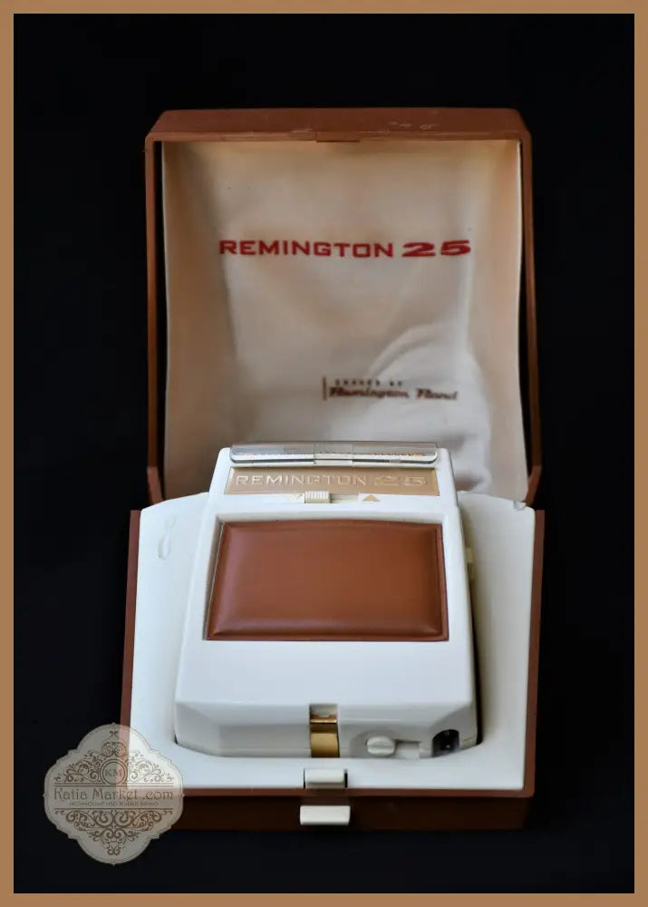 Винтидж електрическа самобръсначка ’Remington 25’’ - antique