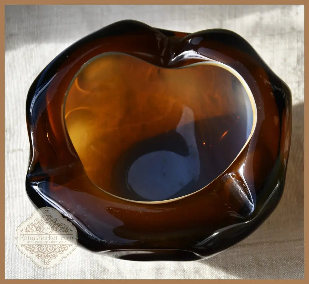 Винтидж пепелник - art glass - antique