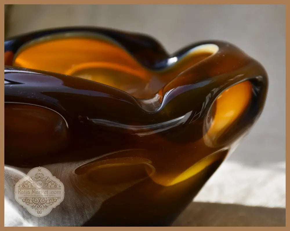 Винтидж пепелник - art glass - antique