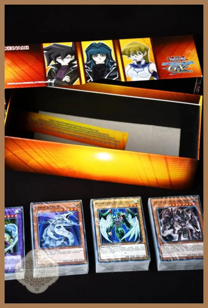 Yu-Gi-Oh TCG Speed Duel GX: Duel Academy Box - antique